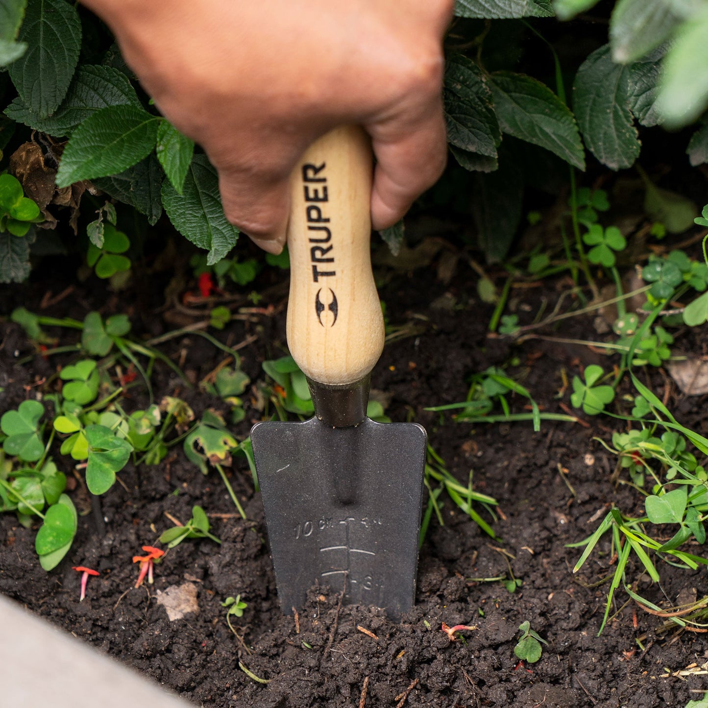 JUEGO TRUPER DE 4 HERRAMIENTAS DE 6″ PARA JARDIN